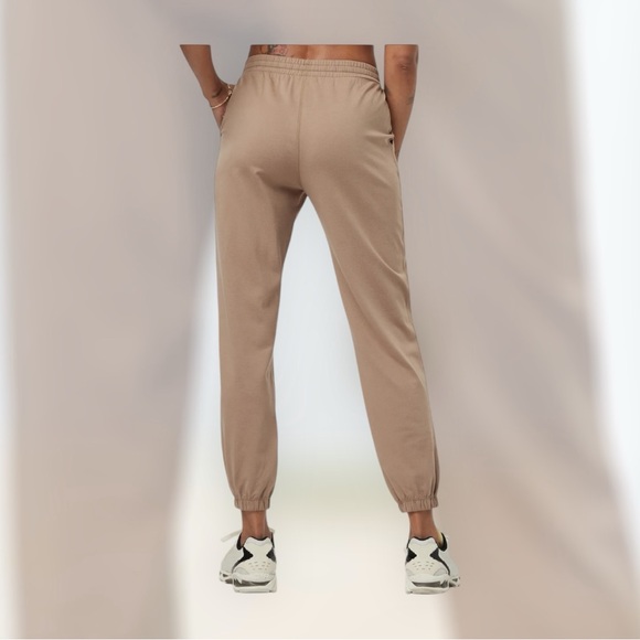 Vuori
Boyfriend Joggers - Picture 3 of 6